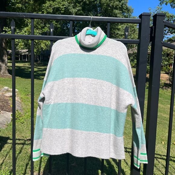 J Crew Striped Supersoft Yarn Turtleneck Sweater NWT - Picture 7 of 9
